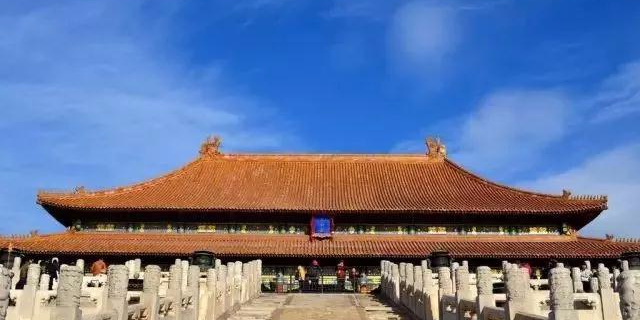 建筑物的“對稱”之美！