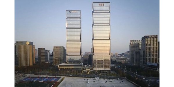 KPF新作：青島上實(shí)中心，造型如“珠寶盒”垂直堆疊